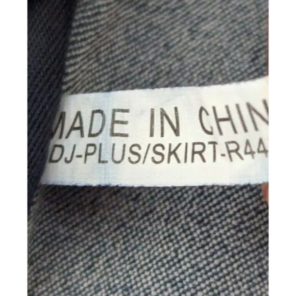 Diamante Women's Plus Size 3XL Denim Skirt Frayed Hem - Made in USA - Picture 13 of 13